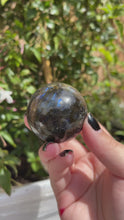 Load and play video in Gallery viewer, Labradorite Spheres (50% off(pick your own))
