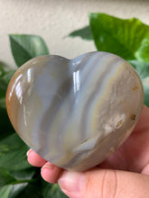 Load image into Gallery viewer, Agate Heart (50% off)
